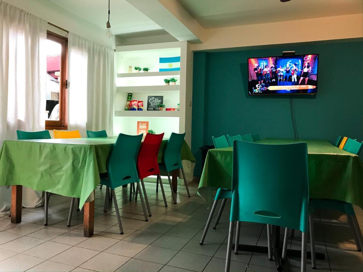 Hostel Punto Patagonico Neuquén エクステリア 写真